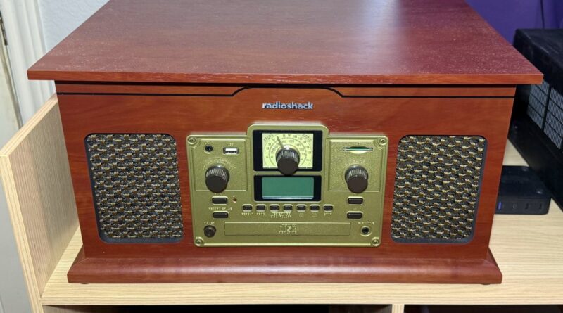 Vintage Radioshack Review: Nostalgia is hell of drug, best avoids